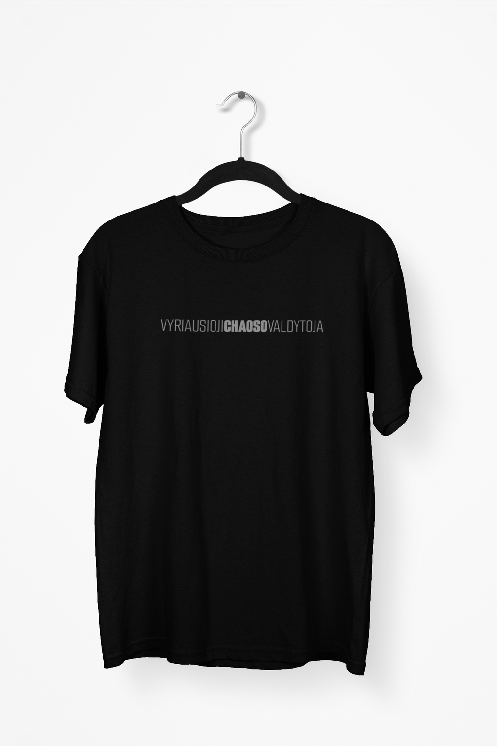 Juodi Unisex marškinėliai "Vyriausioji chaoso valdytoja."